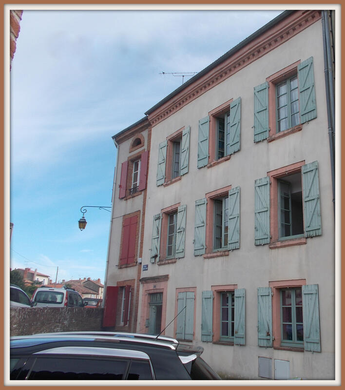 Immeuble - 210 m² - 8 pièces