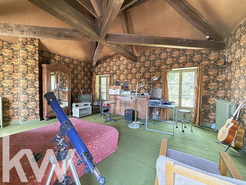 Maison ancienne - 246 m² - 7 pièces