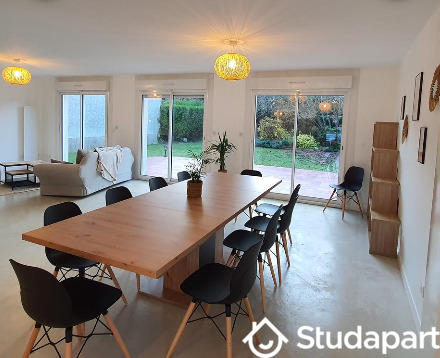 Chambre - 13 m² - 1 pièce