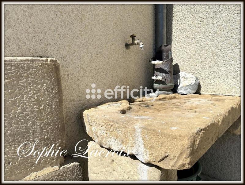 Maison - 212 m² - 6 pièces