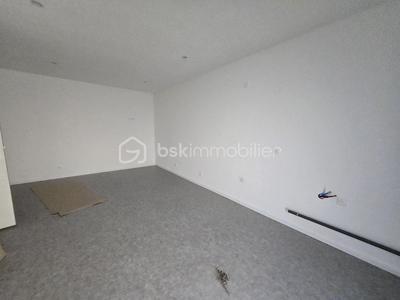 Immeuble - 74 m² - 4 pièces