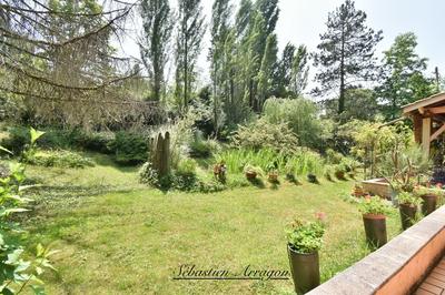 Propriété - 110 m² - 5 pièces