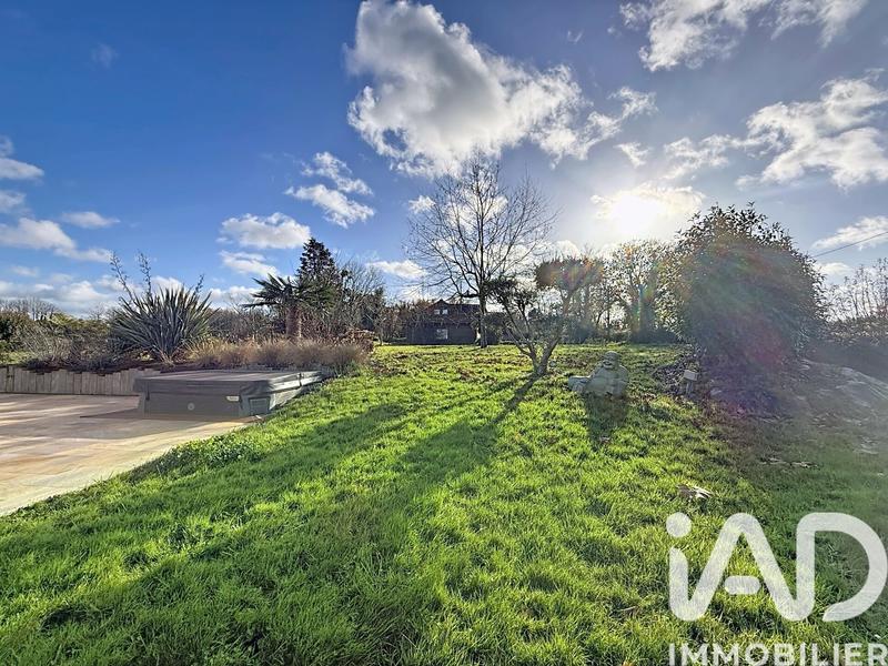 Maison - 174 m² - 6 pièces