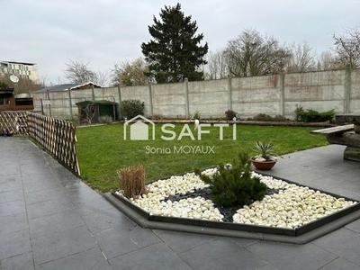 Maison - 89 m² - 5 pièces