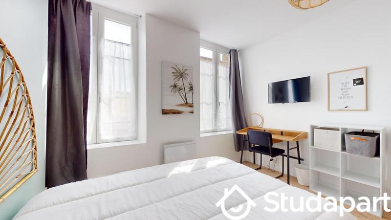 Chambre - 12 m² - 1 pièce