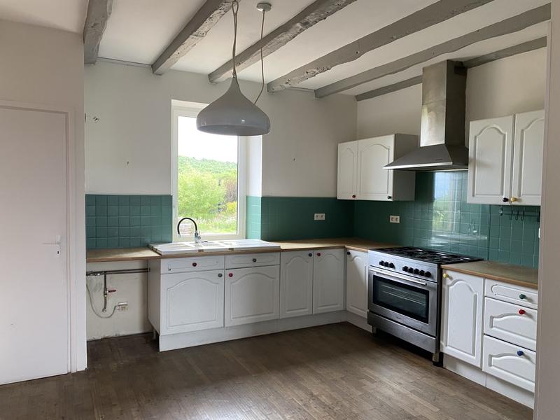 Maison ancienne - 212 m² - 4 pièces