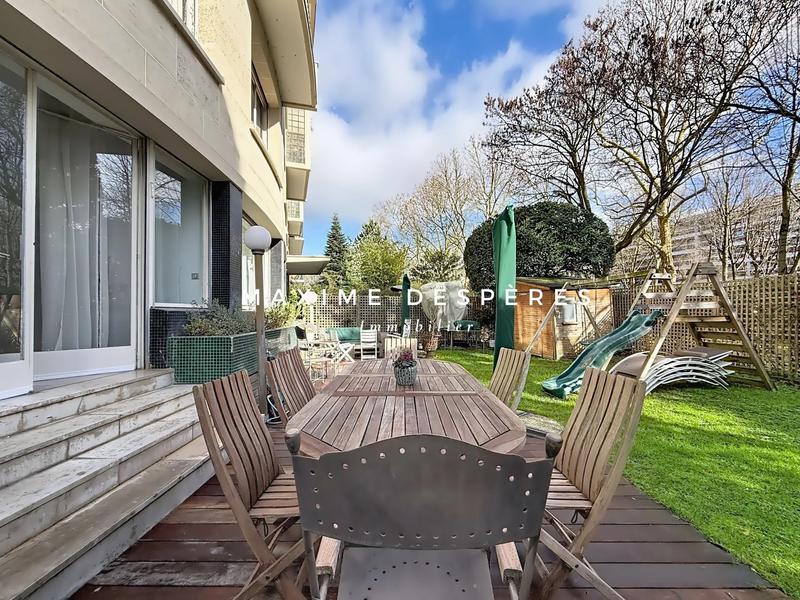 Appartement - 125 m² - 5 pièces