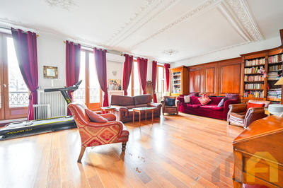 Duplex - 153 m² - 6 pièces