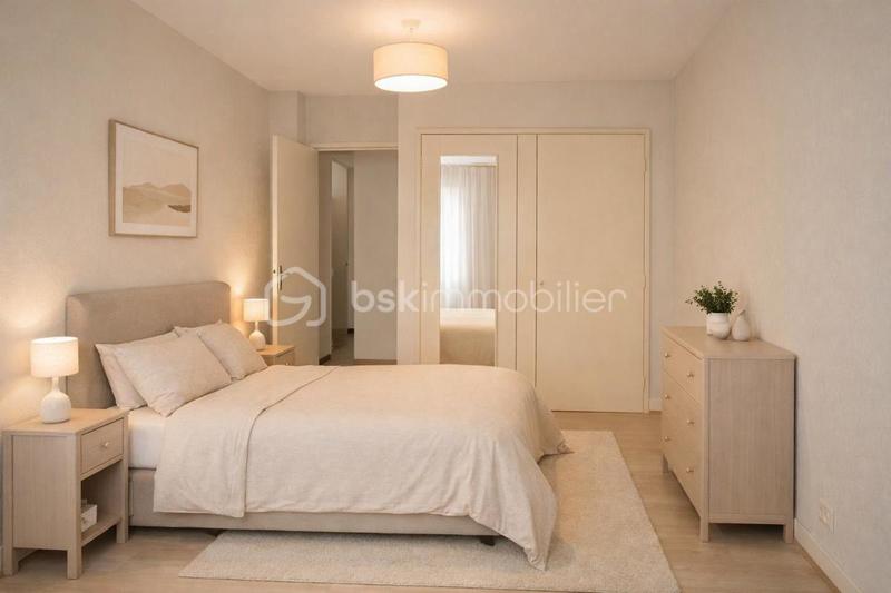 Appartement - 77 m² - 4 pièces