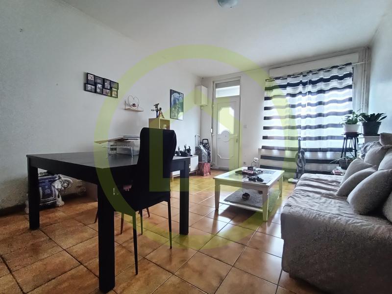 Maison - 180 m² - 8 pièces