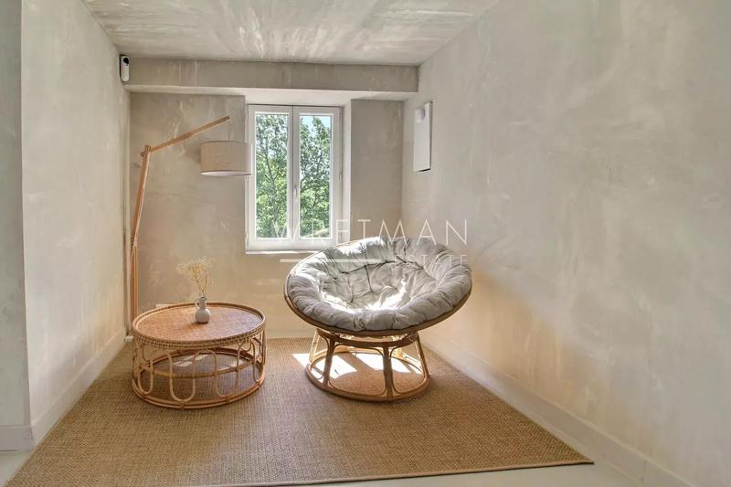 Villa - 192 m² - 6 pièces