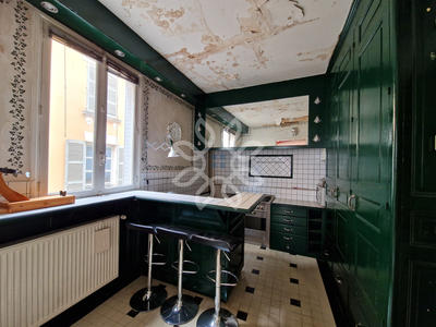 Triplex - 135 m² - 9 pièces