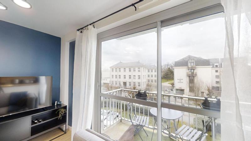 Appartement - 81 m² - 5 pièces