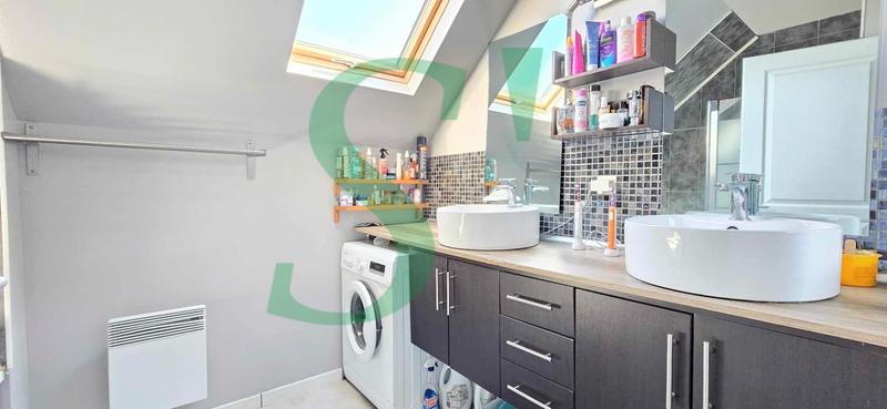 Maison - 106 m² - 5 pièces