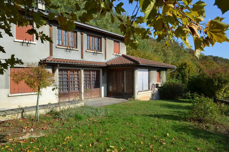 Maison - 267 m² - 10 pièces