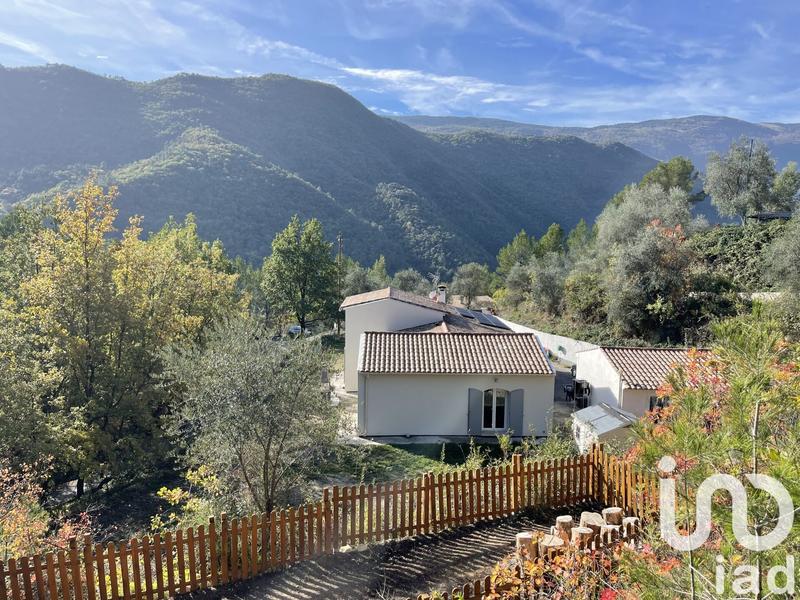 Maison - 141 m² - 5 pièces