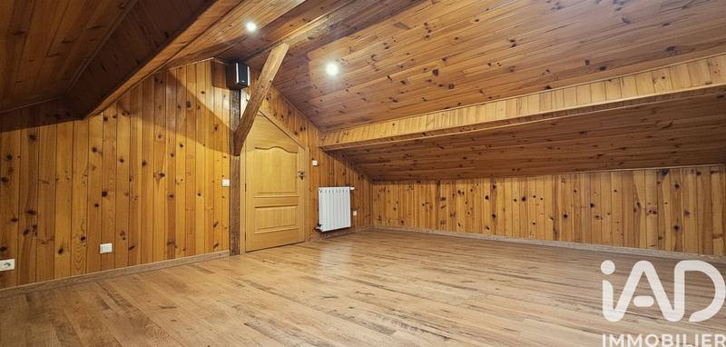 Maison de ville - 242 m² - 6 pièces