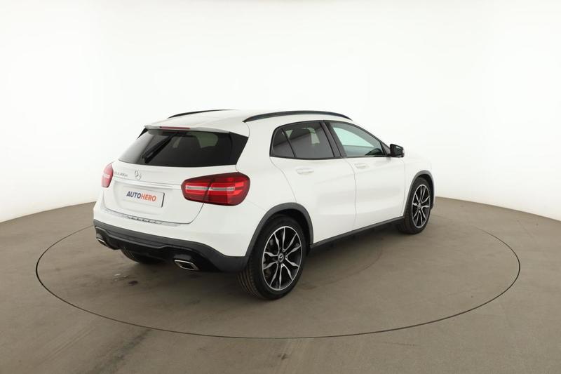 Mercedes Gla 200 d 7g-Dct 136 ch