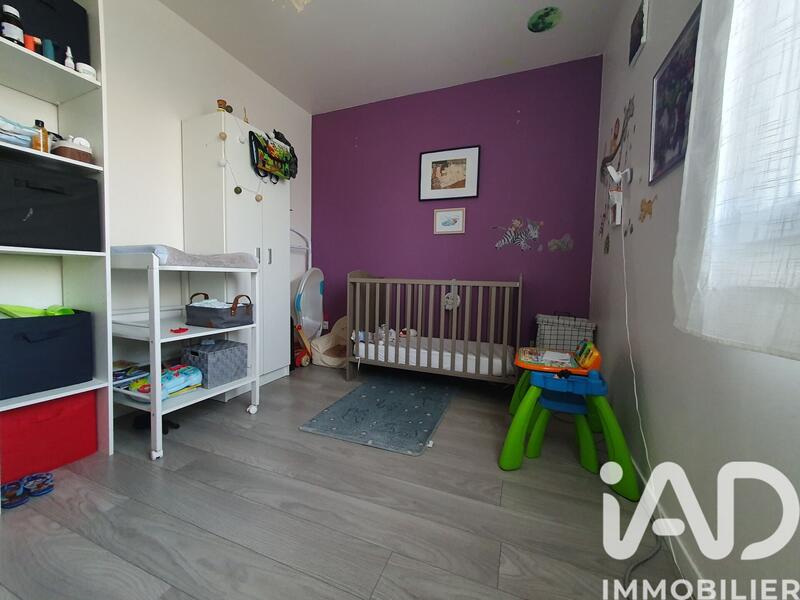 Maison - 92 m² - 4 pièces