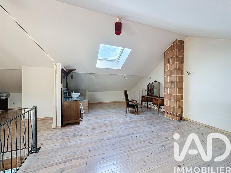 Maison - 283 m² - 8 pièces