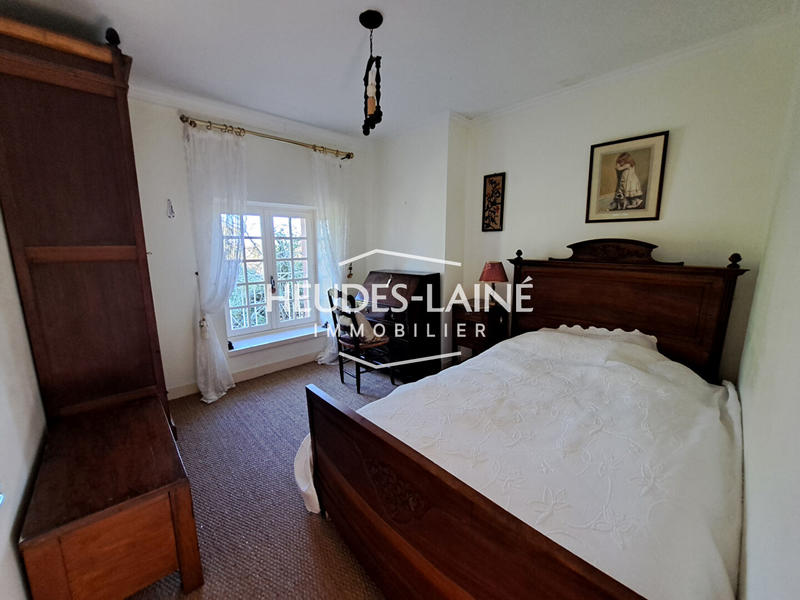 Maison - 188 m² - 7 pièces