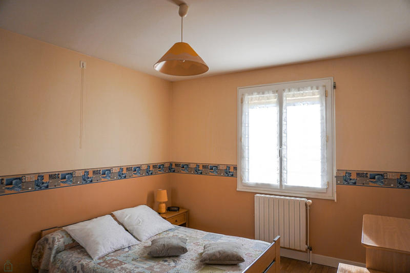 Maison - 85 m² - 4 pièces