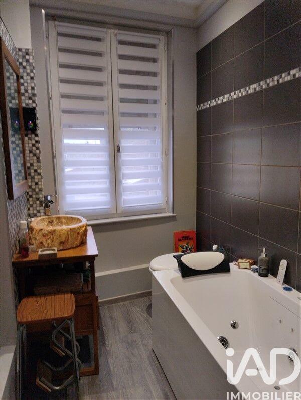 Maison de ville - 174 m² - 6 pièces