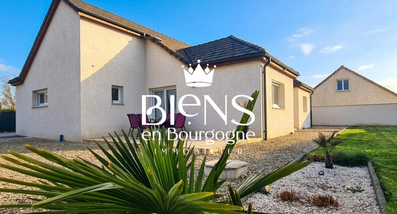 Maison contemporaine - 114 m² - 5 pièces