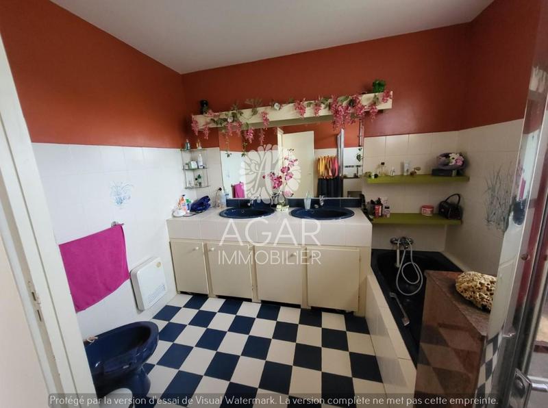 Maison - 151 m² - 6 pièces