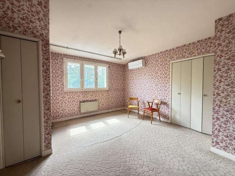 Maison - 98 m² - 5 pièces