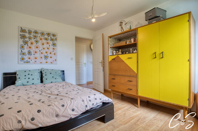 Maison - 95 m² - 4 pièces