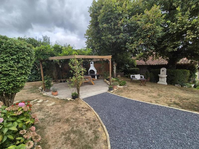 Maison - 138 m² - 6 pièces