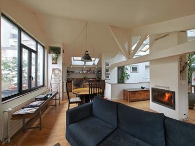 Appartement - 200 m² - 6 pièces