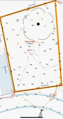 Terrain constructible - 784 m²