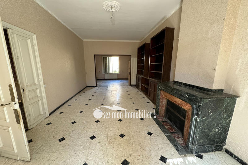 Maison de maîtres - 250 m² - 9 pièces