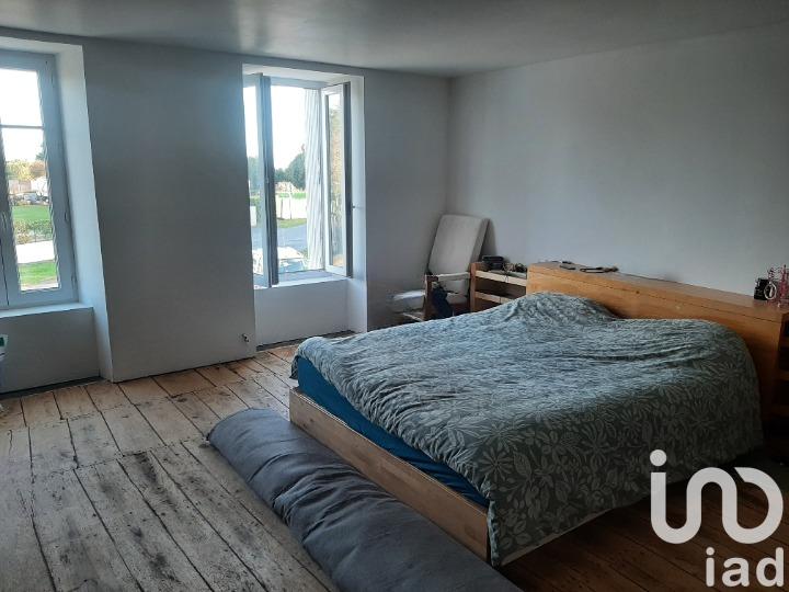 Maison - 228 m² - 8 pièces