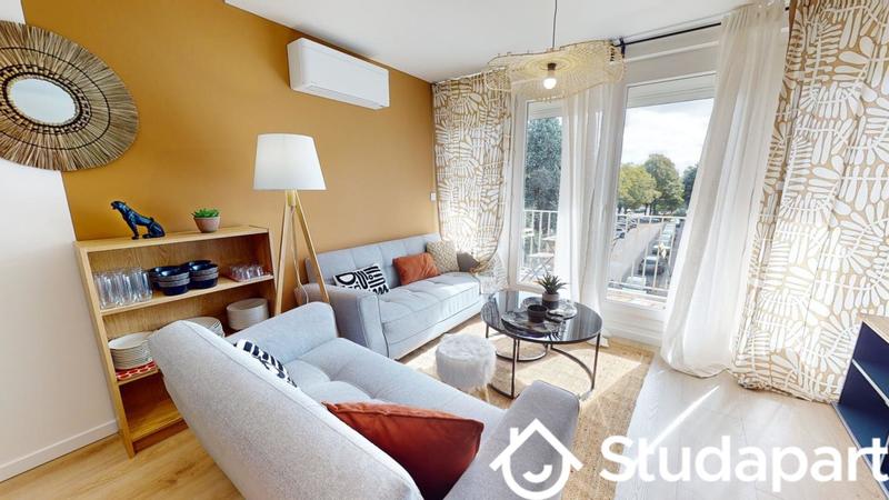 Chambre - 10 m² - 1 pièce