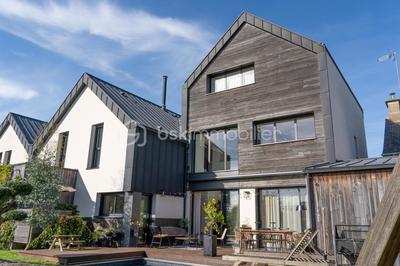 Maison d'architecte - 240 m² - 7 pièces