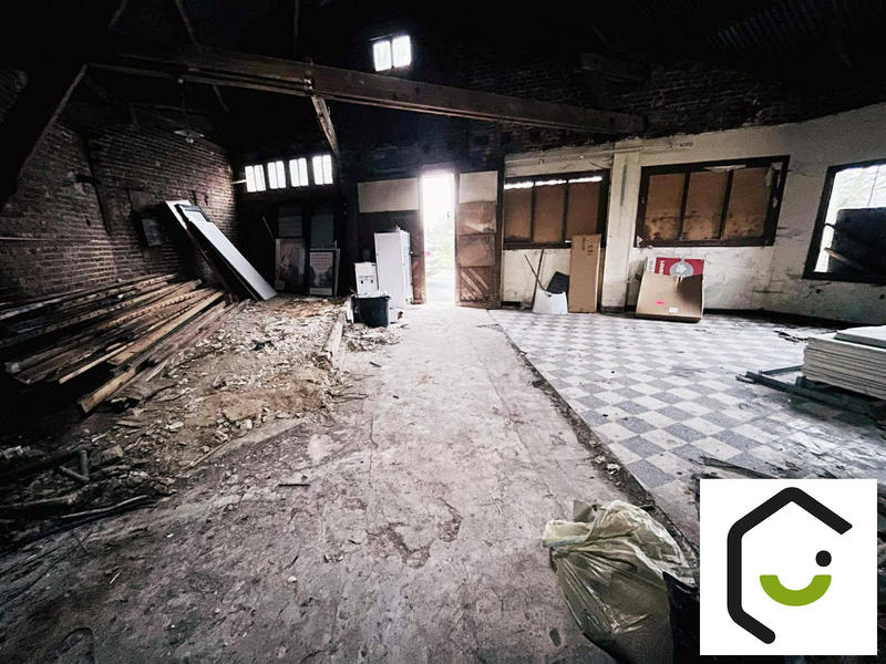 Local commercial - 100 m² - 2 pièces