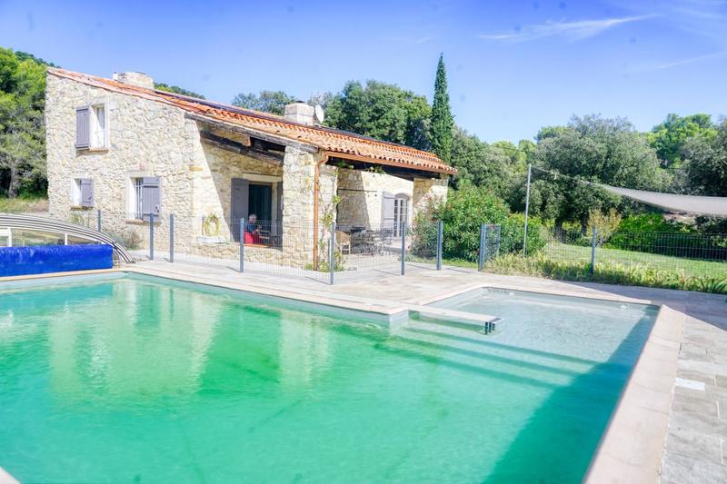 Mas - 220 m² - 5 pièces