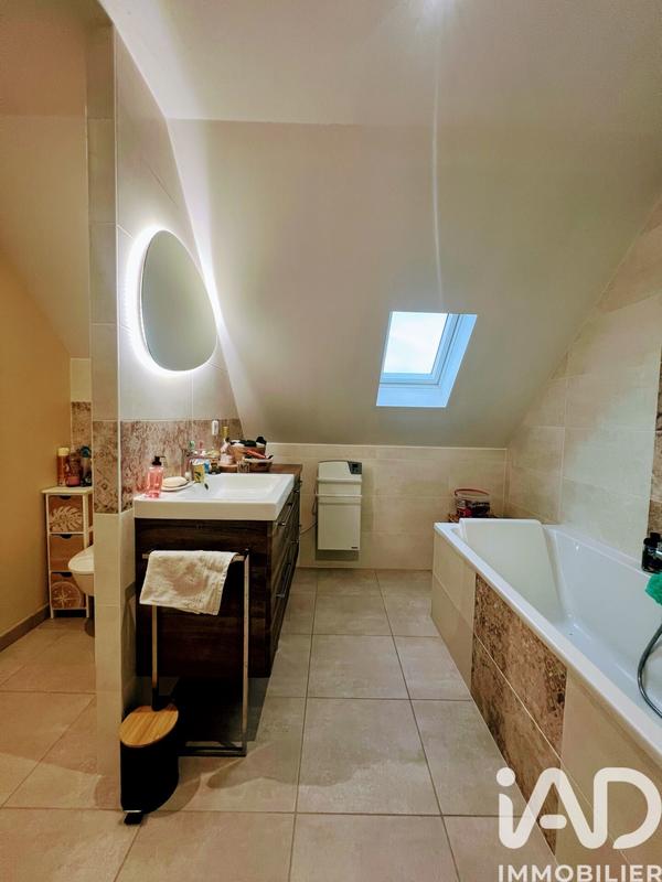 Maison - 151 m² - 6 pièces