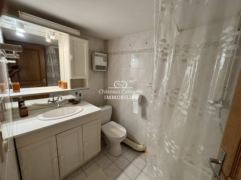 Maison - 239 m² - 11 pièces