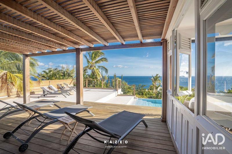 Maison - 200 m² - 7 pièces