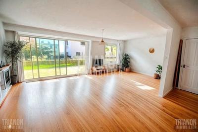 Appartement - 85 m² - 5 pièces