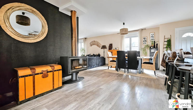 Maison - 148 m² - 5 pièces