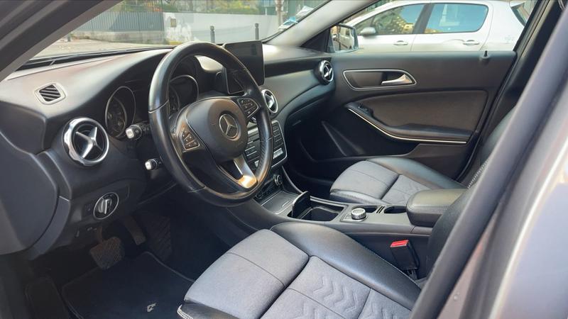 Mercedes Classe Gla 200 CDi 136 7g-Dct Fascination - Automatique Entretien constructeur