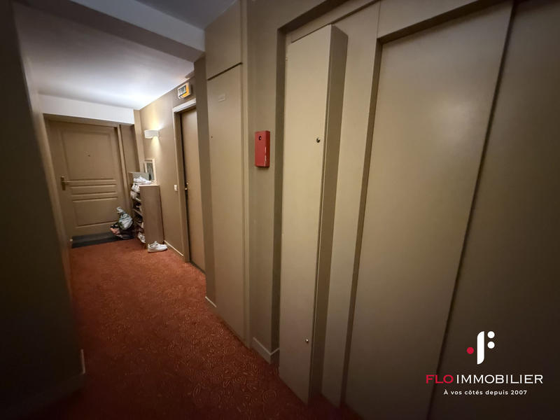 Appartement - 82 m² - 4 pièces