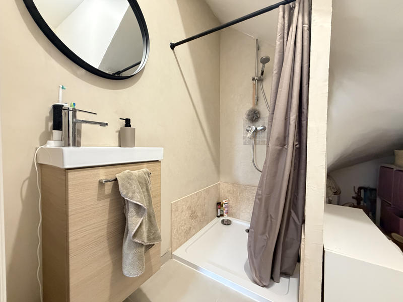 Maison - 96 m² - 5 pièces