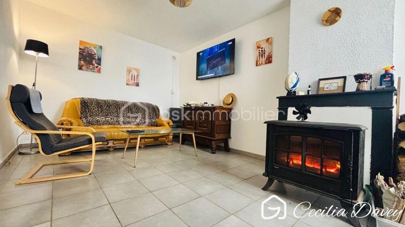 Propriété - 160 m² - 6 pièces