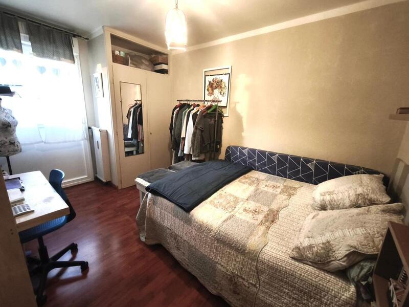 Appartement - 85 m² - 5 pièces